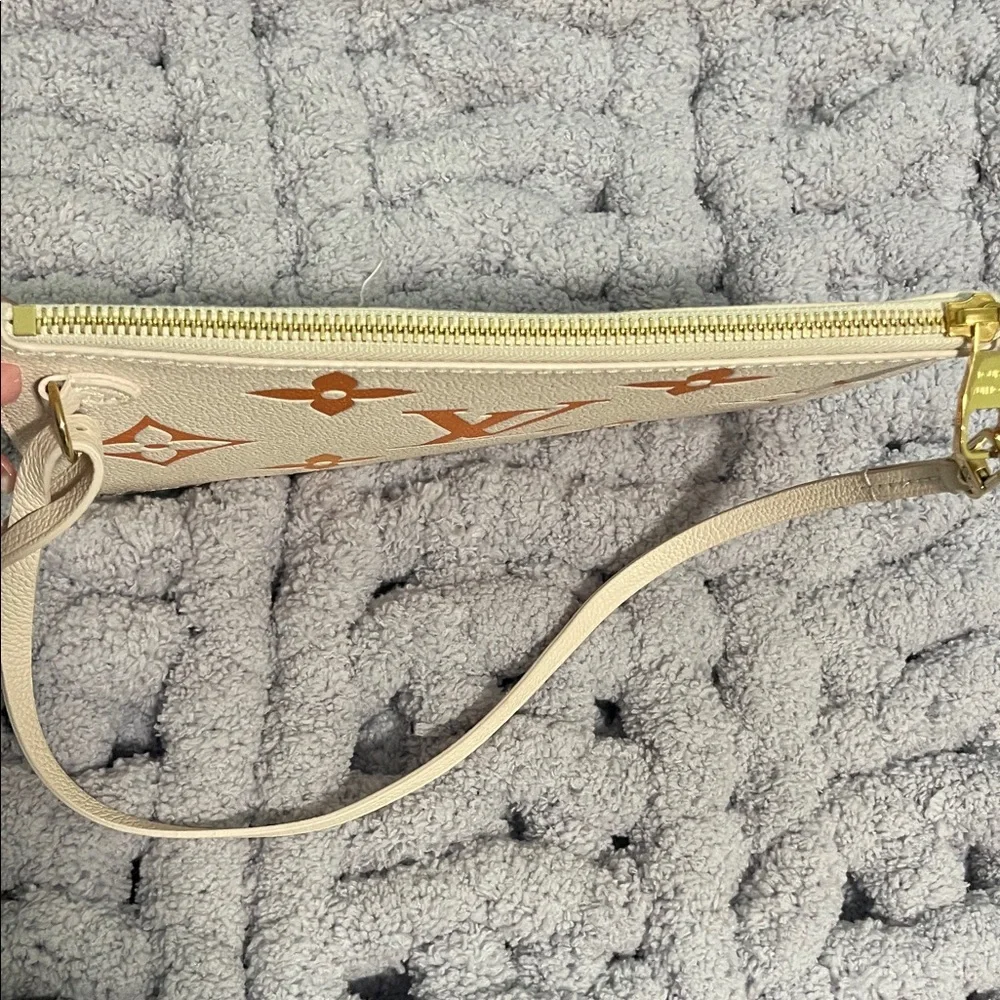 Louis Vuitton Empreinte Monogram Giant By the Pool Neverfull MM Pochette